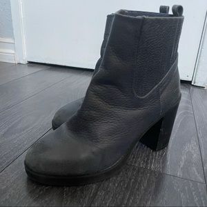 Dark blue leather boot